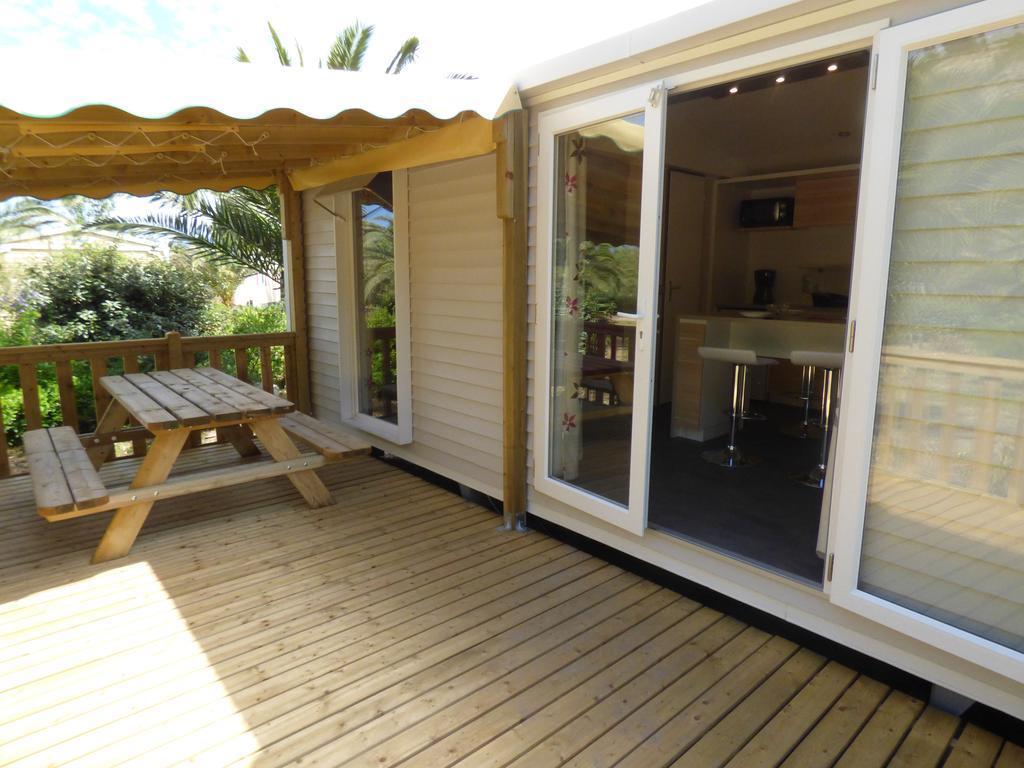 Camping Mobile Home U Sole Marinu 帕特里莫尼奥 客房 照片