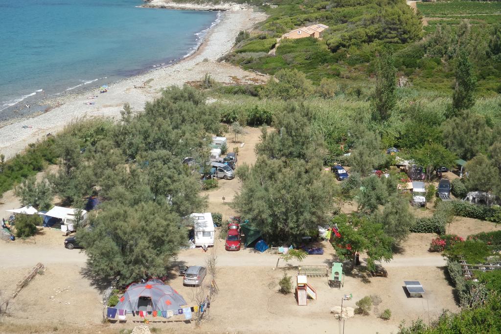 Camping Mobile Home U Sole Marinu 帕特里莫尼奥 外观 照片